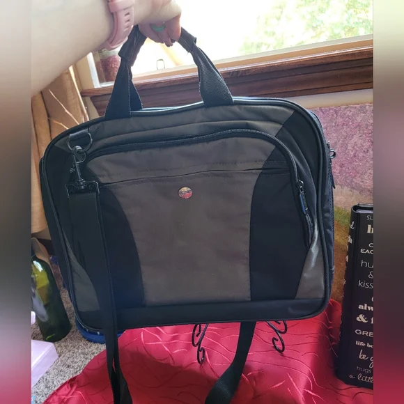 Targus Laptop bag - Picture 7 of 16